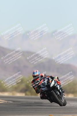 media/Oct-26-2025-Race Pace (Sun) [[c1447ca738]]/Verified/4-Turn 14 (1040am)/